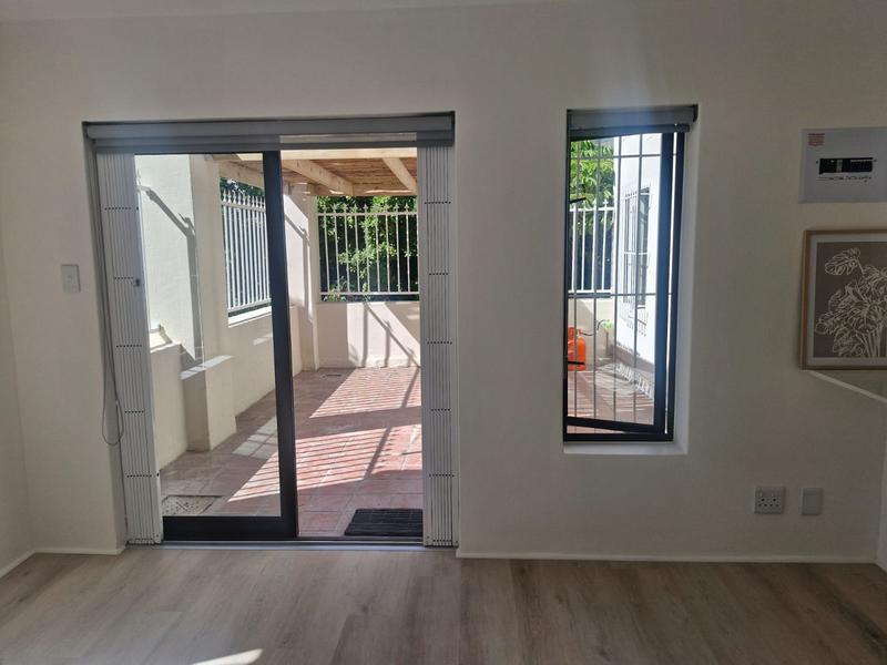 To Let 3 Bedroom Property for Rent in Hout Bay Western Cape